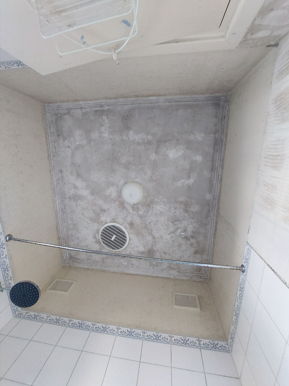 Residential bathroom mouldy ceiling before in Perth